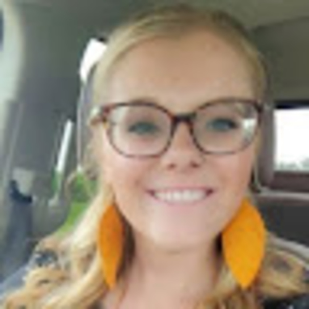 Meet your Posher, Kyra